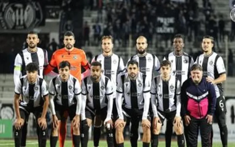 موعد العودة.. انطلاق مباريات الدوري الإماراتي ودوري الجزائر اليوم